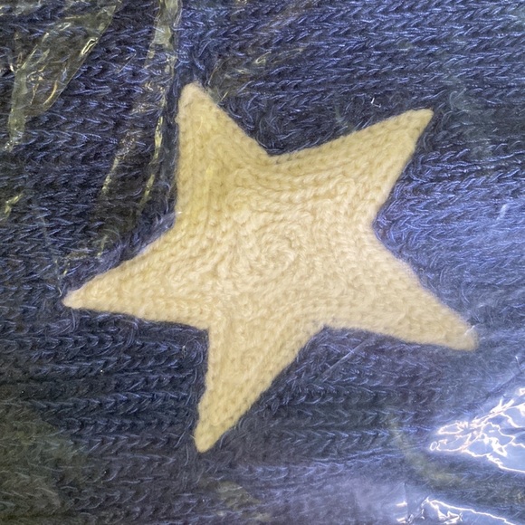 Pottery Barn Americana Red, White, and Blue Stars and Stripes Pillow Cover BN - Picture 11 of 16